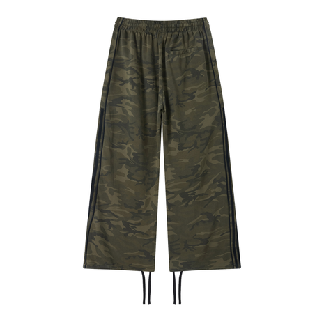 Camo Wide Leg Sweatpants